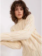 Sweter AT SW model 20218516 jasny beżowy - FPrice Sweter AT SW model 20218516 jasny beżowy - FPrice