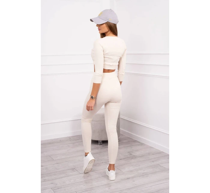 Pruhovaná souprava světle béžová Pruhovaná souprava světle béžová