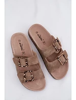 Dámské pantofle s podrážkou s přezkami s vzorem Béžové model 22140713 - Boto