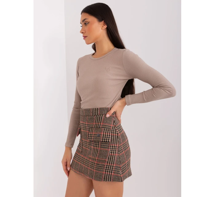 Spódnica LK SD model 19077516 czarno czerwony - FPrice Spódnica LK SD model 19077516 czarno czerwony - FPrice