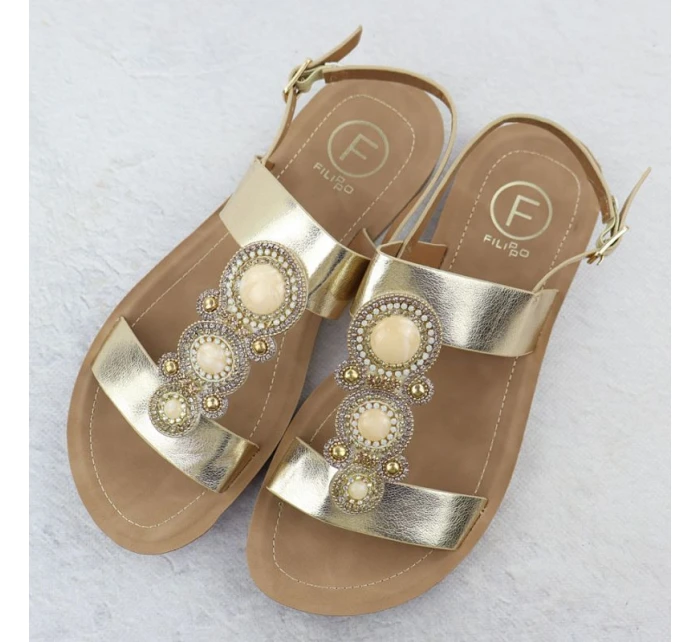 Dámské ploché sandály se zlatou ozdobou model 21905013 - FILIPPO