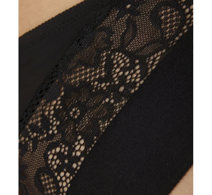 Dámske nohavičky Vivid Spotlight Brazilian - Triumph