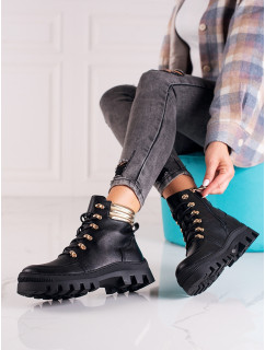 Exkluzívne dámske čierne členkové topánky s plochým podpätkom