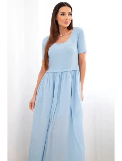 Dámske bavlnené midi šaty s krátkymi rukávmi a rozšírenou spodnou časťou modré