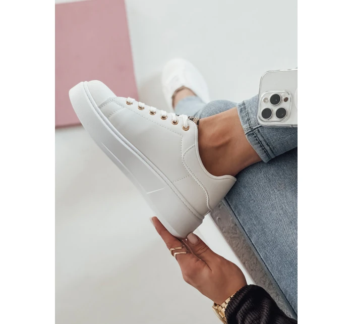 Dámské tenisky white Dstreet model 21981449 - FashionStreet