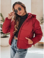 Dámská krátká zimní bunda s kapucí bordó Dstreet model 21990573 - FashionStreet Dámská krátká zimní bunda s kapucí bordó Dstreet model 21990573 - FashionStreet