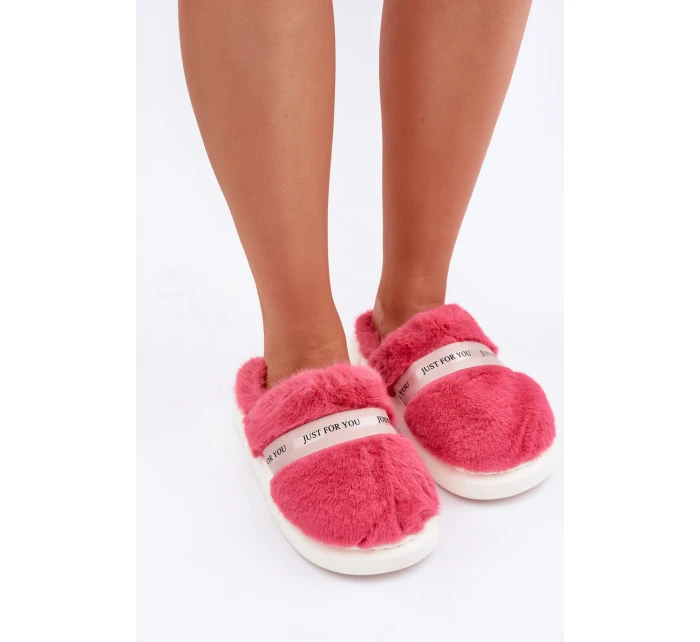 Futrzane Kapcie Z Ozdobnym Paskiem Różowe Savalithea Futrzane Kapcie Z Ozdobnym Paskiem Różowe Savalithea