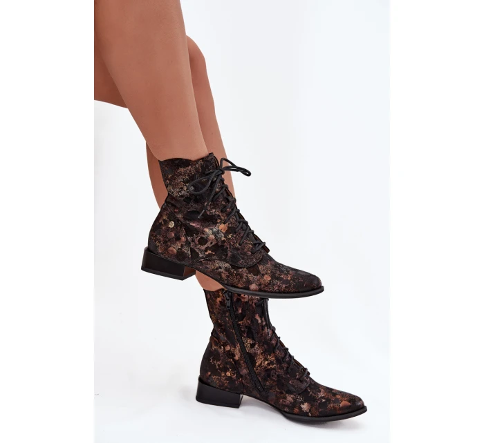vzorované kotníkové boty na ploché podrážce model 21714005 - Maciejka