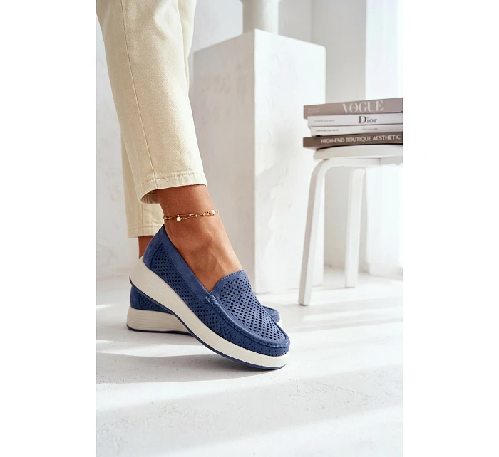 Dámské perforované mokasiny model 22069480 modré - SERGIO LEONE Dámské perforované mokasiny model 22069480 modré - SERGIO LEONE