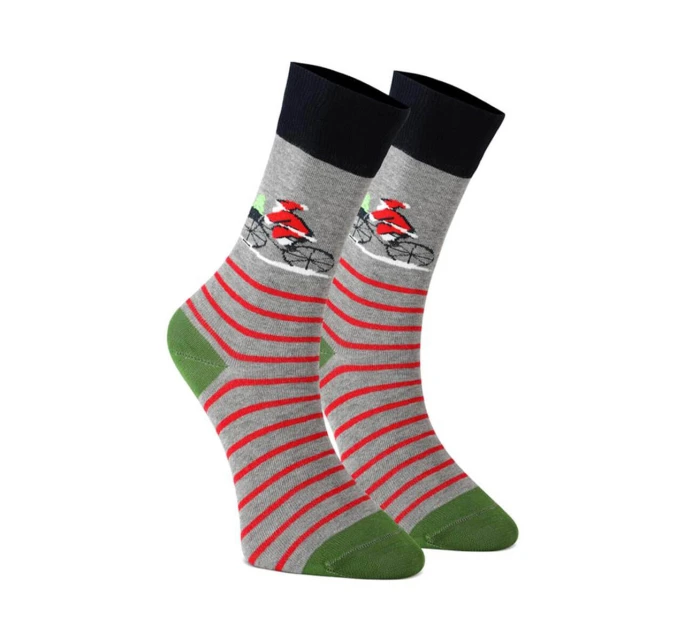 Vianočné unisex ponožky ako darček - sada 3 párov mix farieb Vianočné unisex ponožky ako darček - sada 3 párov mix farieb