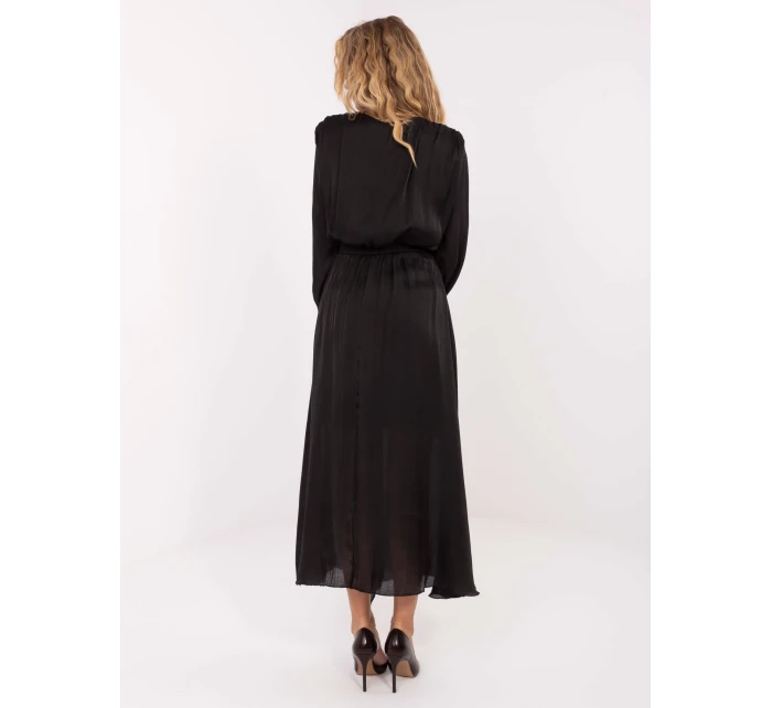 Šaty MI SK 27580.02 čierne Šaty MI SK 27580.02 čierne