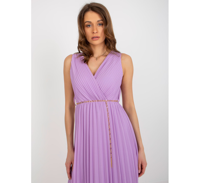 Svetlo fialové plisované midi šaty bez rukávov