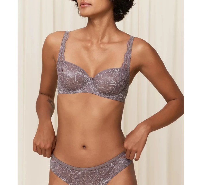 Dámská podprsenka Amourette Charm T model 18124735 - Triumph