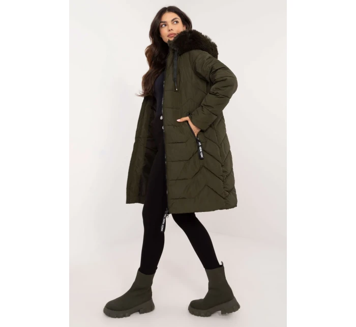 Bunda model 203085 Továrenská cena Bunda model 203085 Továrenská cena