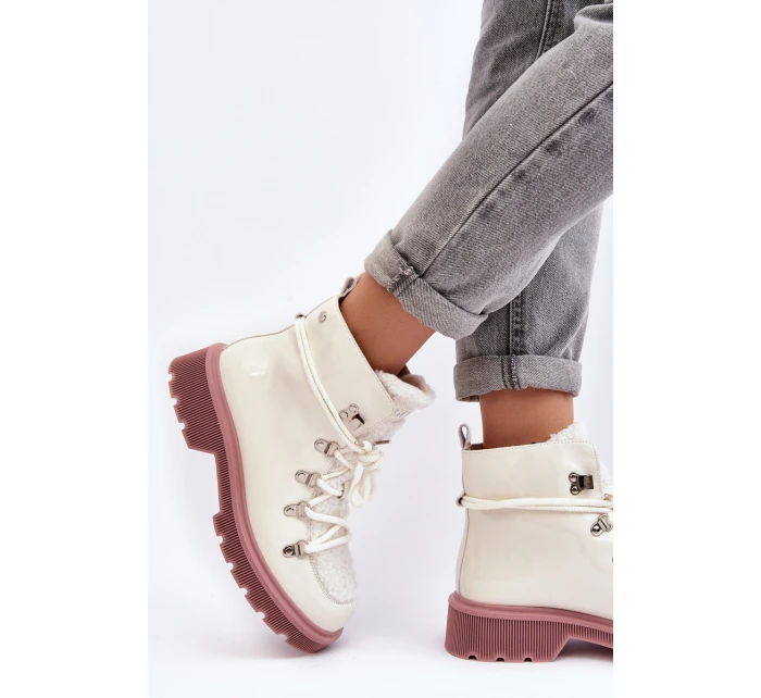 Lakierowane Skórzane Botki Trapery Damskie GOE MM2N4083 Białe