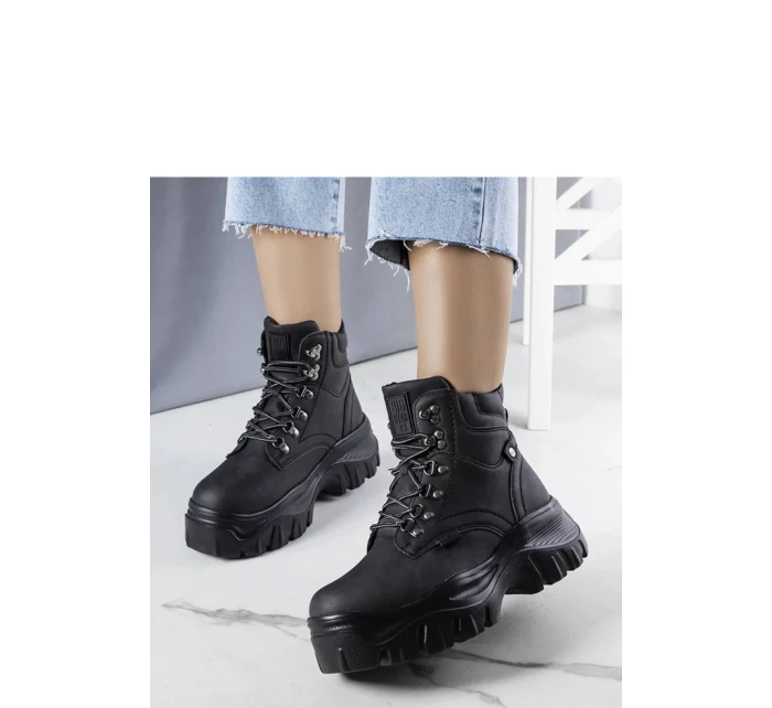 Snehule model 205134 Solea