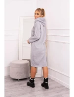 Šaty s kapucňou a bočným rázporkom šedej