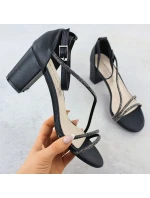 Dámské ažurové sandály béžové model 21904482 - Sabatina