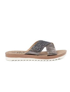 Praktické dámske strieborné ponožky s klinom