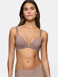 BODY MAKE-UP ILLUSION - Vystužená podprsenka s pohodlným drôtom Triumph