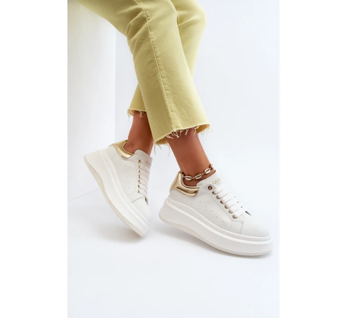 Dámské kožené tenisky model 21650209 Bílé - Goe Dámské kožené tenisky model 21650209 Bílé - Goe