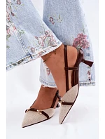 Sandále na podpätku model 227445 Krok vo veľkom štýle
