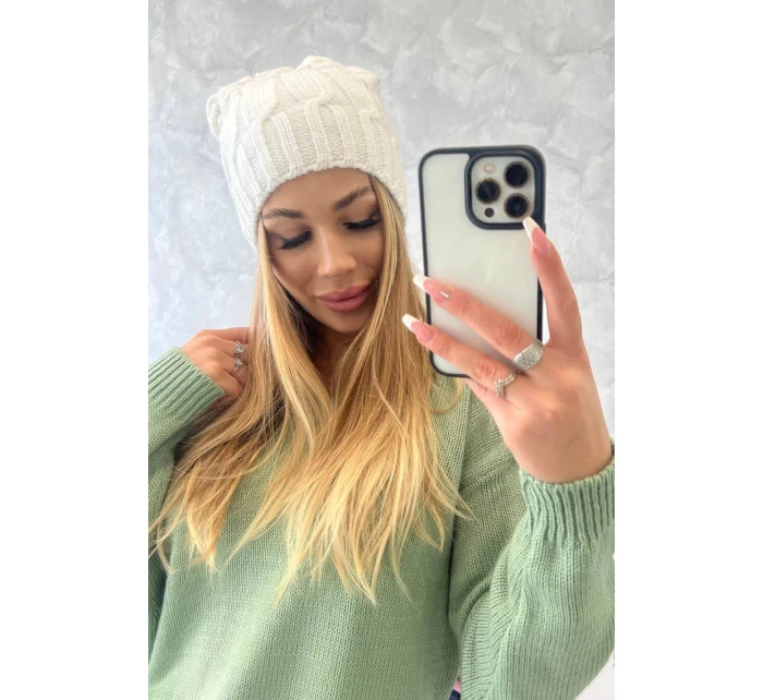 Fleecová čepice  ecru model 18750141 - K-Fashion