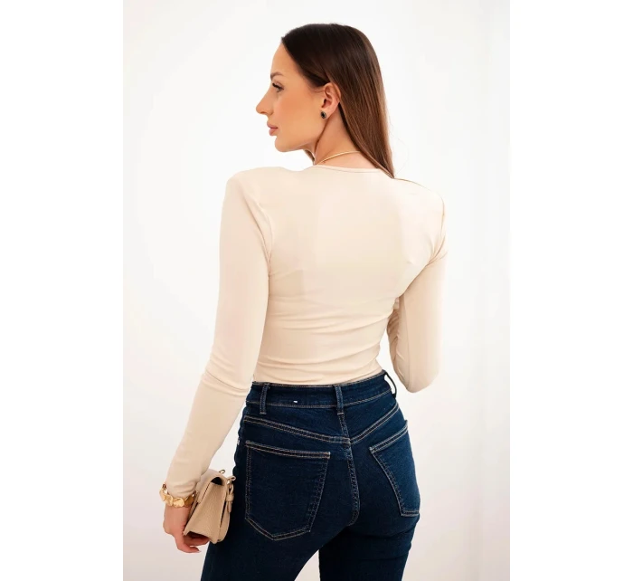 Dámska blúzka s výstrihom do V a dlhými rukávmi béžová