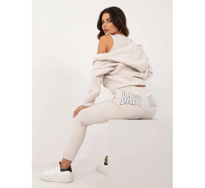 Súprava EM KMPL 862.28 svetlo béžová Súprava EM KMPL 862.28 svetlo béžová