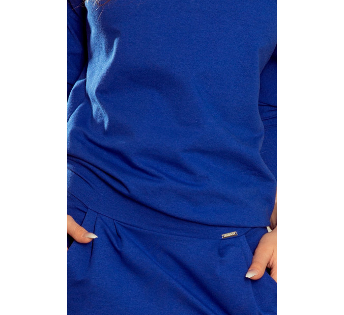 Dámske teplákové šaty v Chrpová farbe s výstrihom na chrbte model 5917774