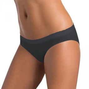 Kalhotky s nízkým pasem bezešvé model 13725037 Light Barva: - Intimidea Kalhotky s nízkým pasem bezešvé model 13725037 Light Barva: - Intimidea