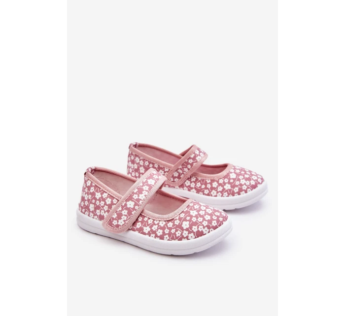 Dětské balerínky na suchý zip v růžové model 21610949 - Boto