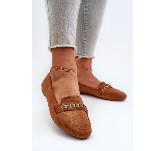 Lesklé dámské mokasíny s řetízkem Camel model 21656869 - Boto Lesklé dámské mokasíny s řetízkem Camel model 21656869 - Boto