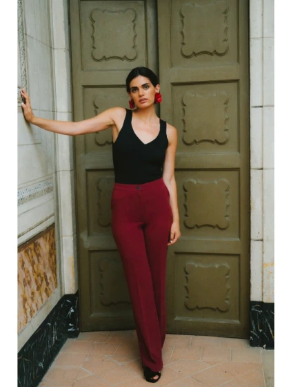 Kalhoty s  bordó model 21319171 - STYLOVE