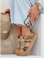 Dámské sportovní tenisky s leopardím vzorem Dstreet model 21985033 - FashionStreet Dámské sportovní tenisky s leopardím vzorem Dstreet model 21985033 - FashionStreet