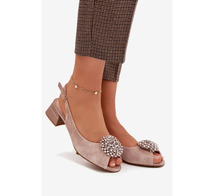 Kožené dámské sandály na podpatku s ozdobou D&A CR61-3030 béžové