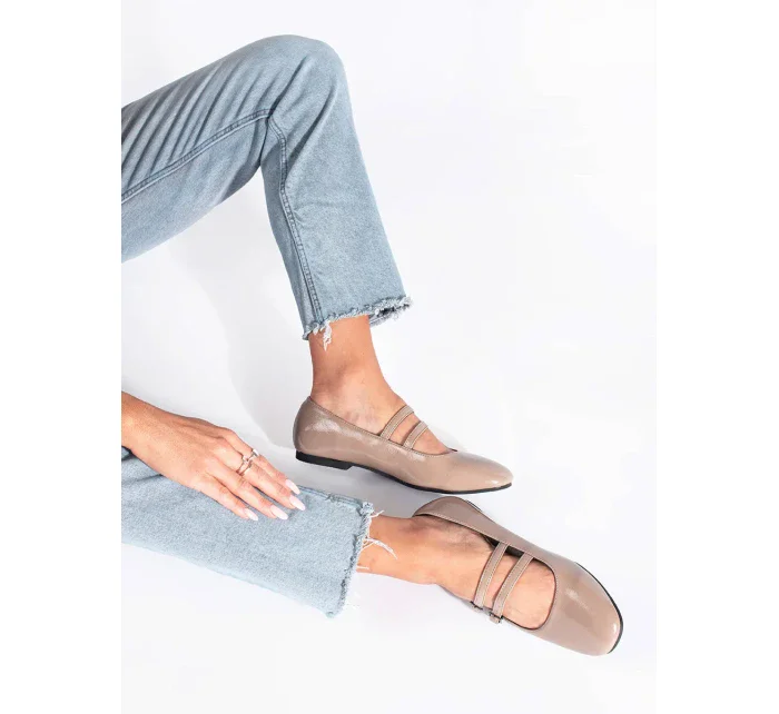 Praktické hnedé baleríny pre ženy bez podpätku Praktické hnedé baleríny pre ženy bez podpätku