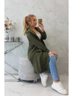 Kaki bunda s kapucňou nadmernej veľkosti