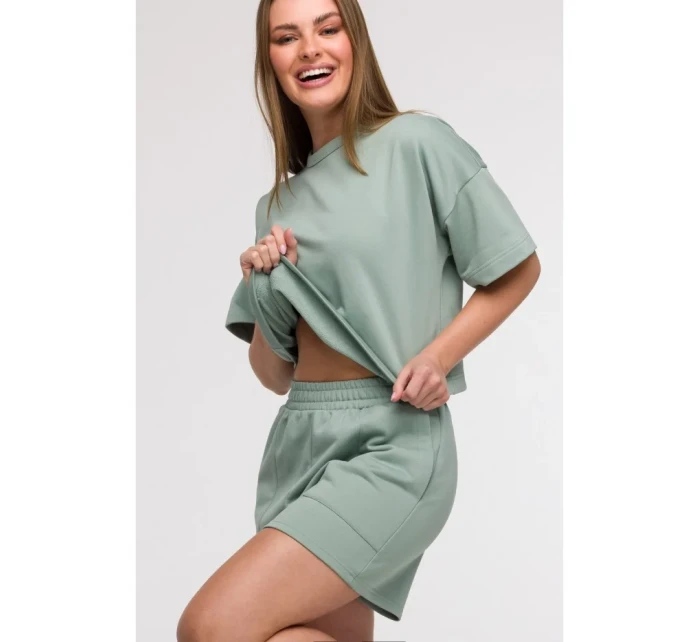 model 21047240 Šortky s kapsami mátové - BeWear model 21047240 Šortky s kapsami mátové - BeWear
