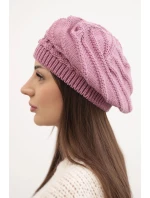 Dámska zimná čiapka z voľného úpletu s ozdobným vzorom K378 fialová