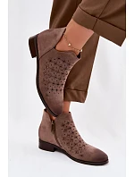 Dámske perforované členkové topánky na nízkom podpätku Vinceza 58626 dark beige Dámske perforované členkové topánky na nízkom podpätku Vinceza 58626 dark beige