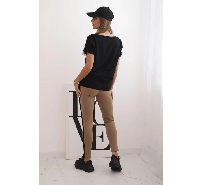 Dámska bavlnená súprava s tričkom a legínami s čiernym pásom