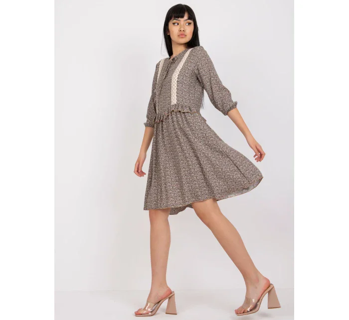 Šaty CHA SK 1710 1.52 hnedá Šaty CHA SK 1710 1.52 hnedá