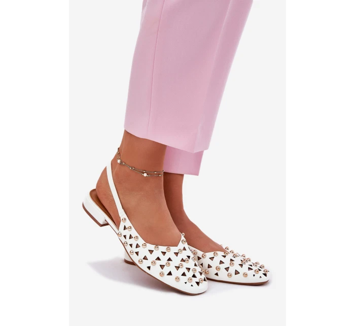 Zdobené Baleríny Na Plochém Podpatku Bílé model 21696513 - Boto