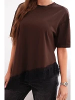 Dámska asymetrická bavlnená blúzka s čipkovanou spodnou časťou hnedá