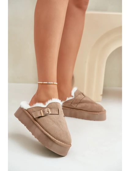 Kapcie Damskie Na Grubej Podeszwie Z Futerkiem I Klamrą Ciemnobeżowe Linneola Kapcie Damskie Na Grubej Podeszwie Z Futerkiem I Klamrą Ciemnobeżowe Linneola