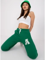 Teplákové nohavice EM DR 712 1.66P tmavo zelená Teplákové nohavice EM DR 712 1.66P tmavo zelená