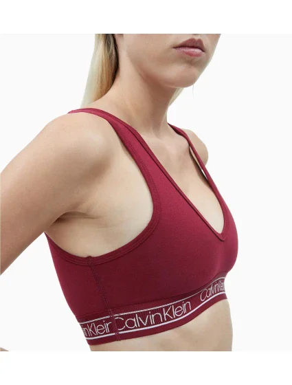 Podprsenka bez kostic model 8057249 červená - Calvin Klein Podprsenka bez kostic model 8057249 červená - Calvin Klein