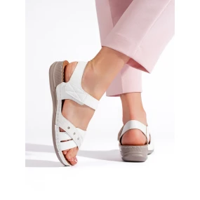 Pěkné sandály bílé dámské platforma Pěkné sandály bílé dámské platforma