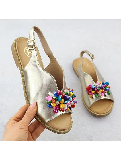 Dámske zlaté sandále s korálkami Filippo DS6230